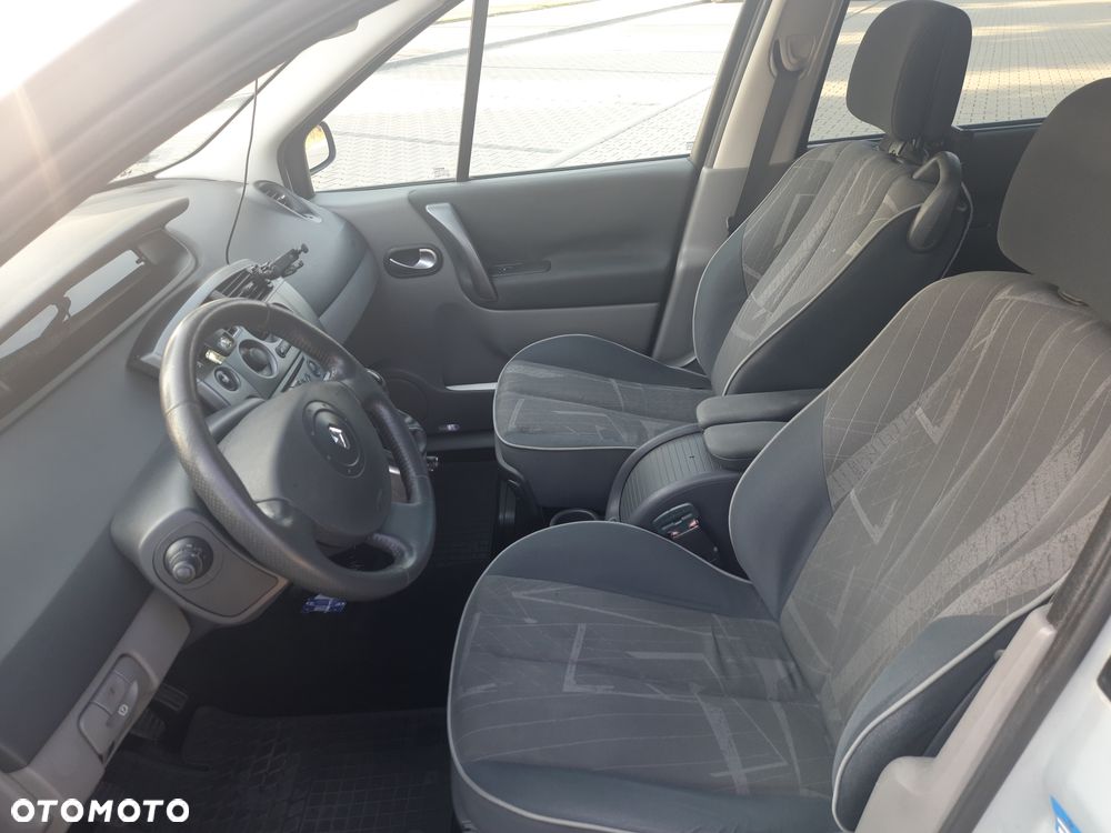 Renault Scenic 1.6 Confort Privilege - 8