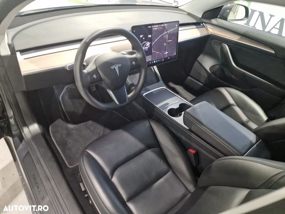 Tesla Model 3 Langstreckenbatterie Allradantrieb Dual Motor - 12