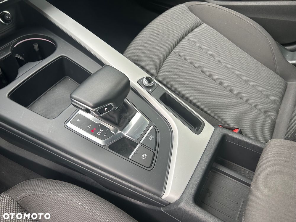 Audi A4 Limousine 35 TFSI mHEV Advanced S tronic - 25