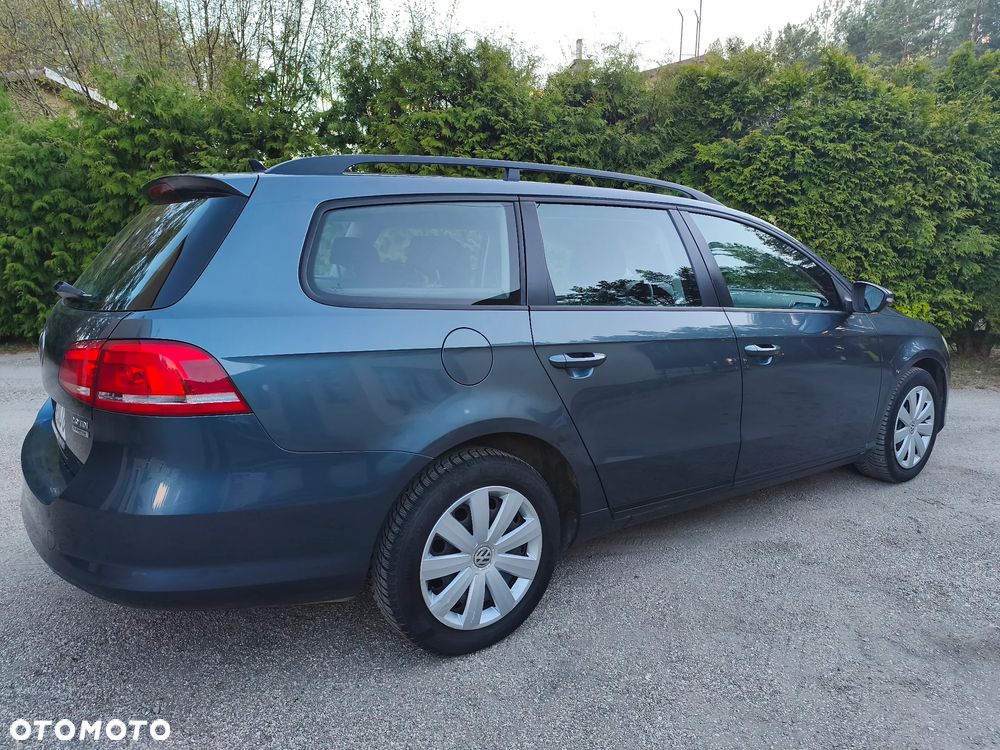 Volkswagen Passat - 14