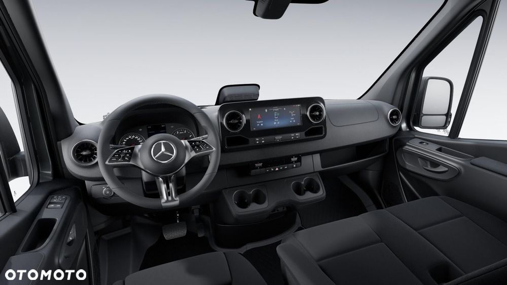 Mercedes-Benz Sprinter - 4