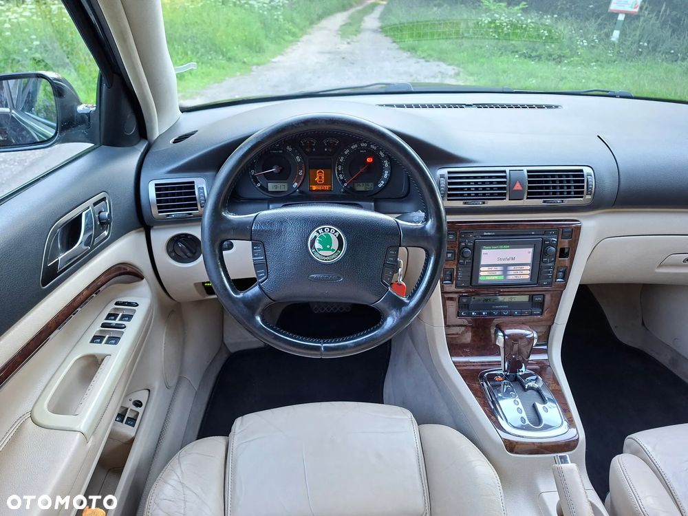 Skoda Superb 2.8 V6 Tiptronic Elegance - 7