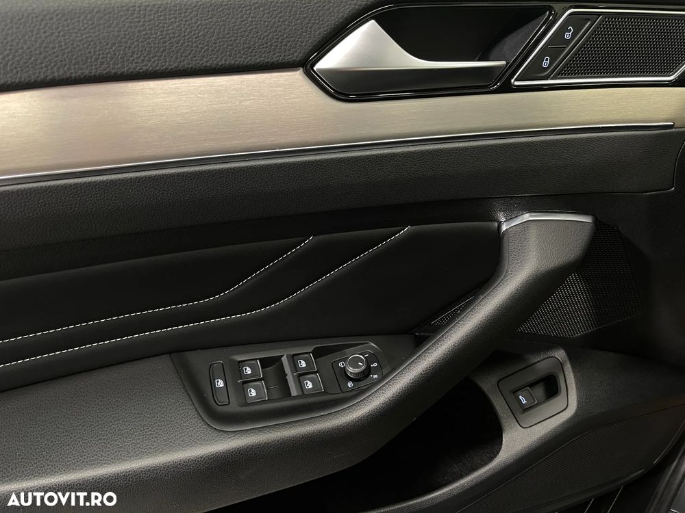 Volkswagen Passat 2.0 TDI DSG Highline - 22