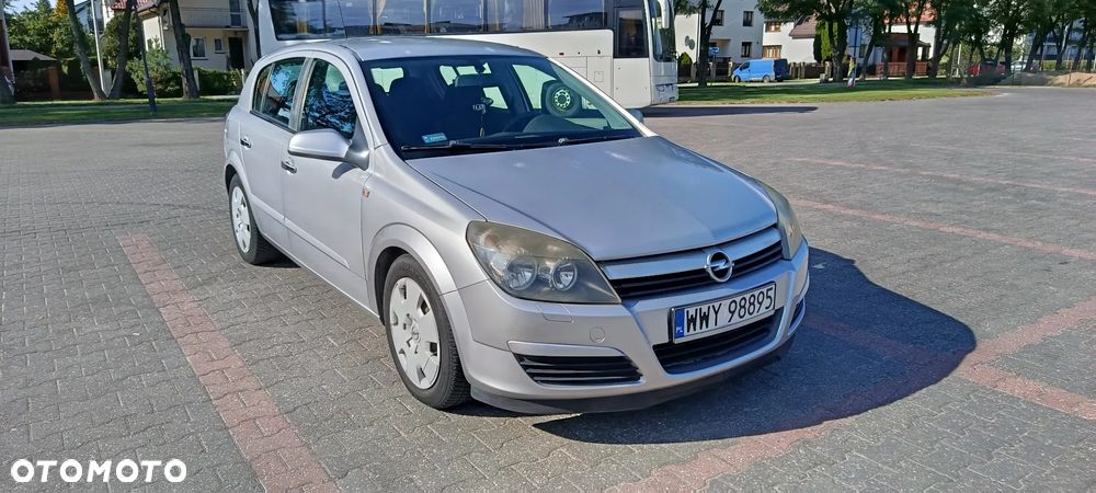 Opel Astra - 1