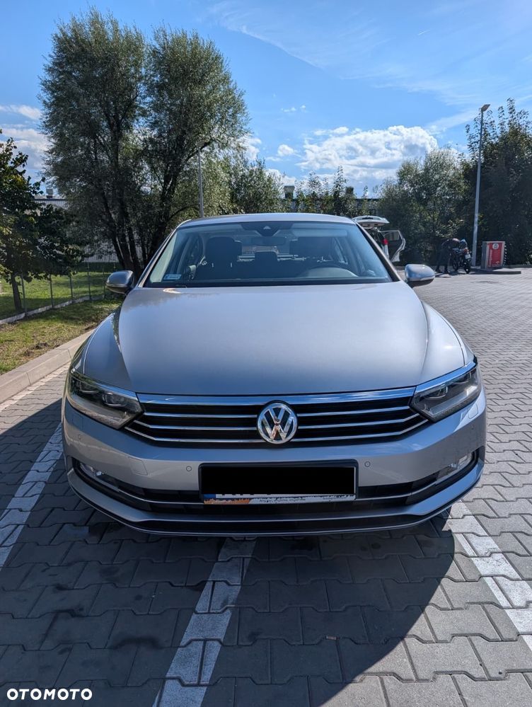 Volkswagen Passat 1.5 TSI EVO Comfortline - 1