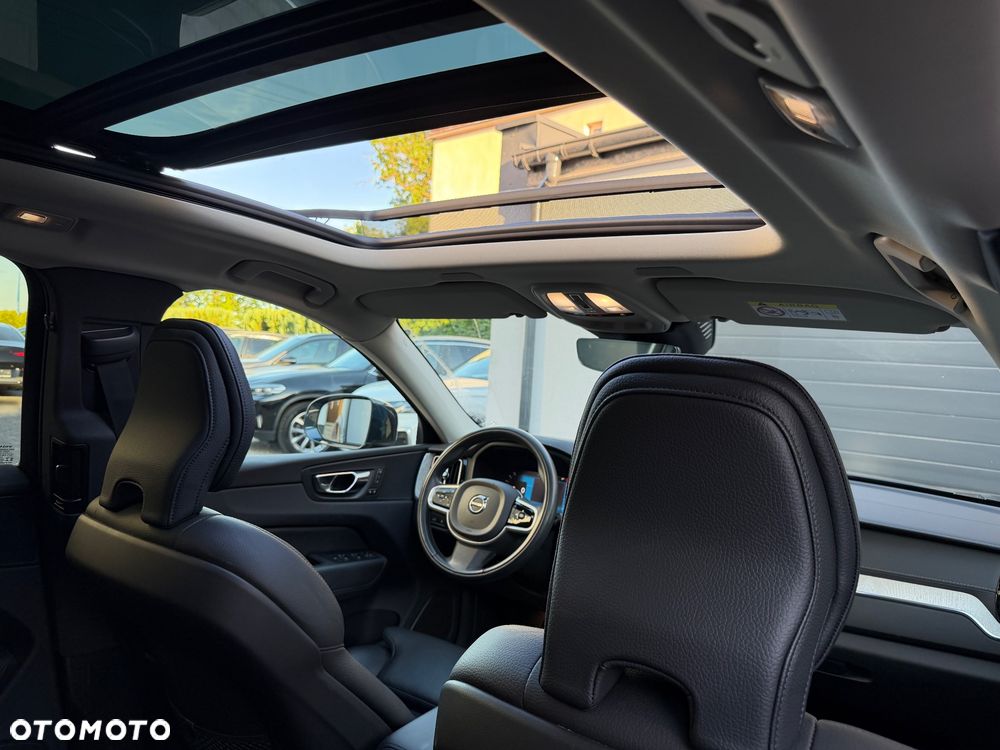 Volvo XC 60 T6 Plug-In Hybrid AWD Inscription - 37