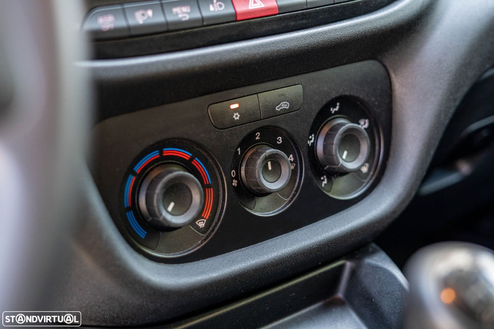 Fiat Doblo Combi 1.3 Multijet - 10