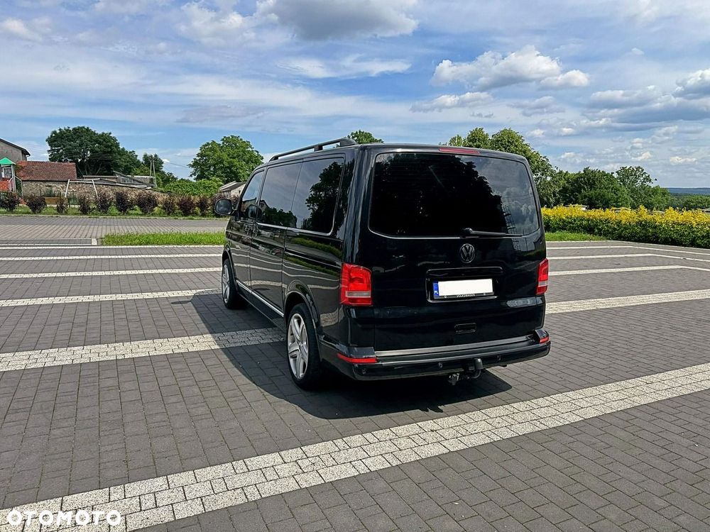 Volkswagen Multivan - 15