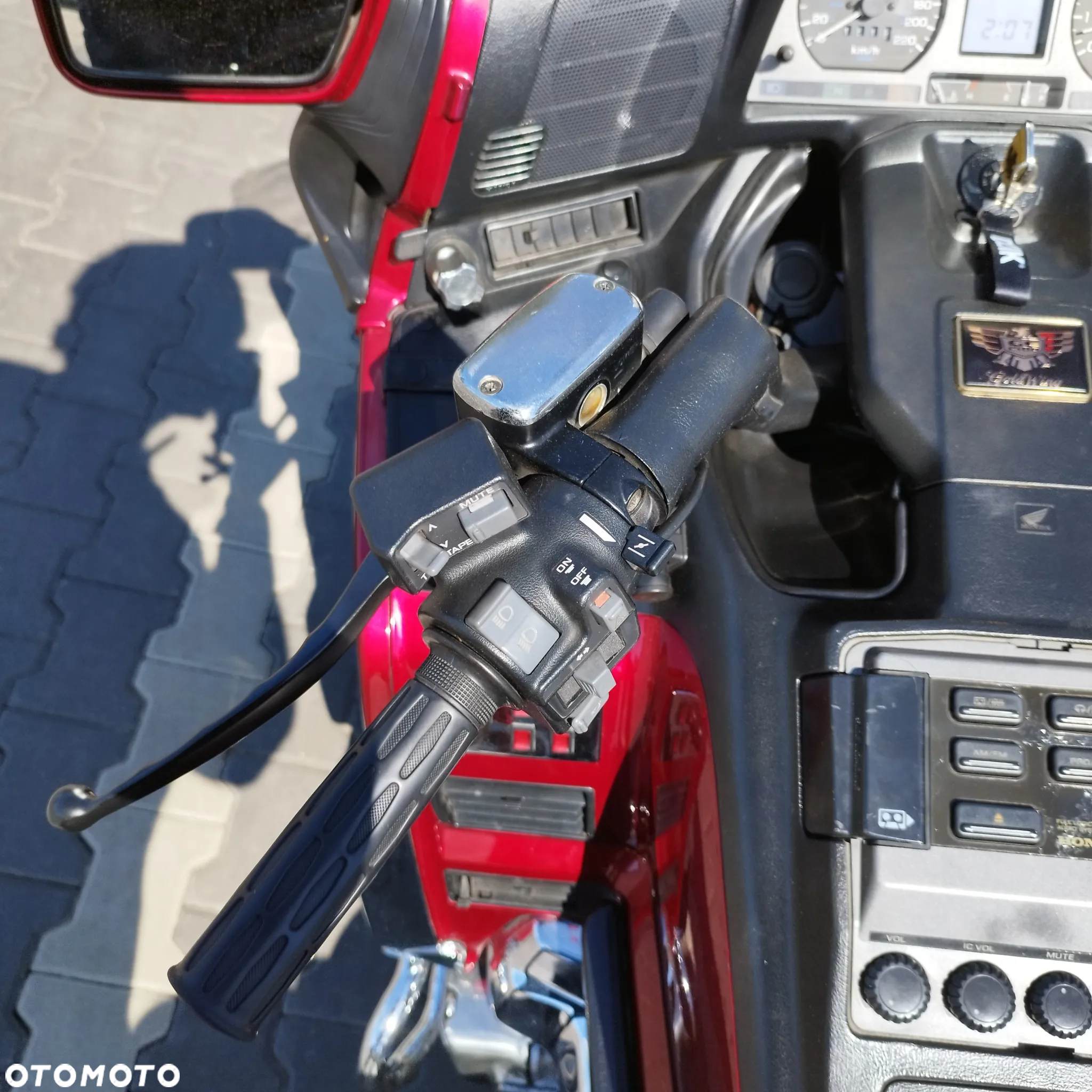 Honda GL - 12
