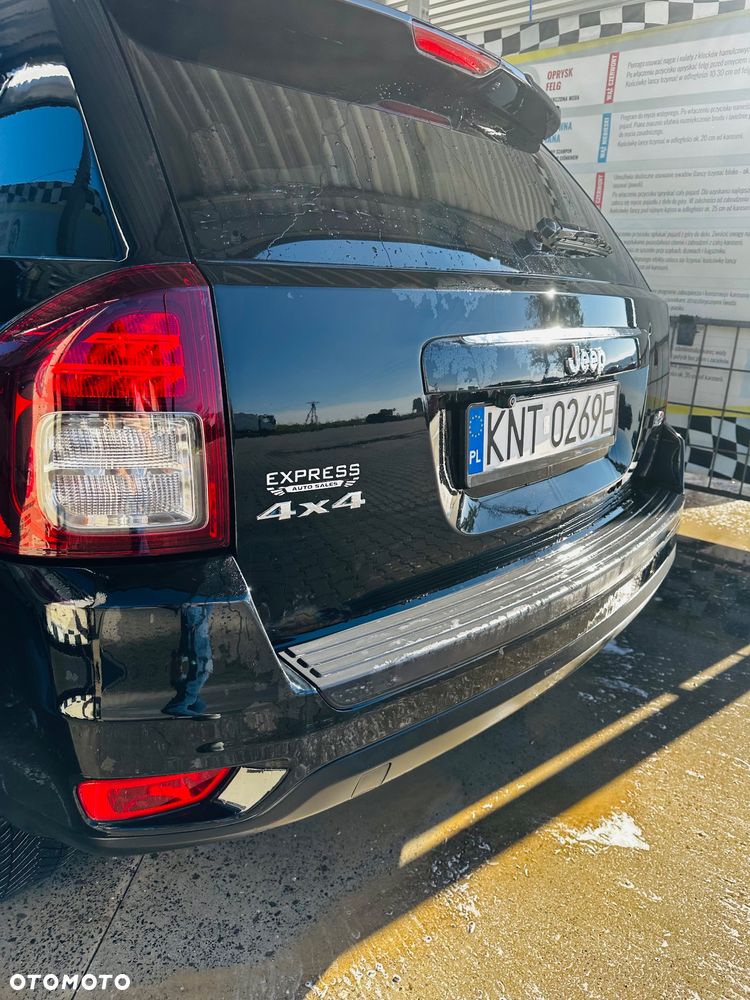Jeep Compass - 6