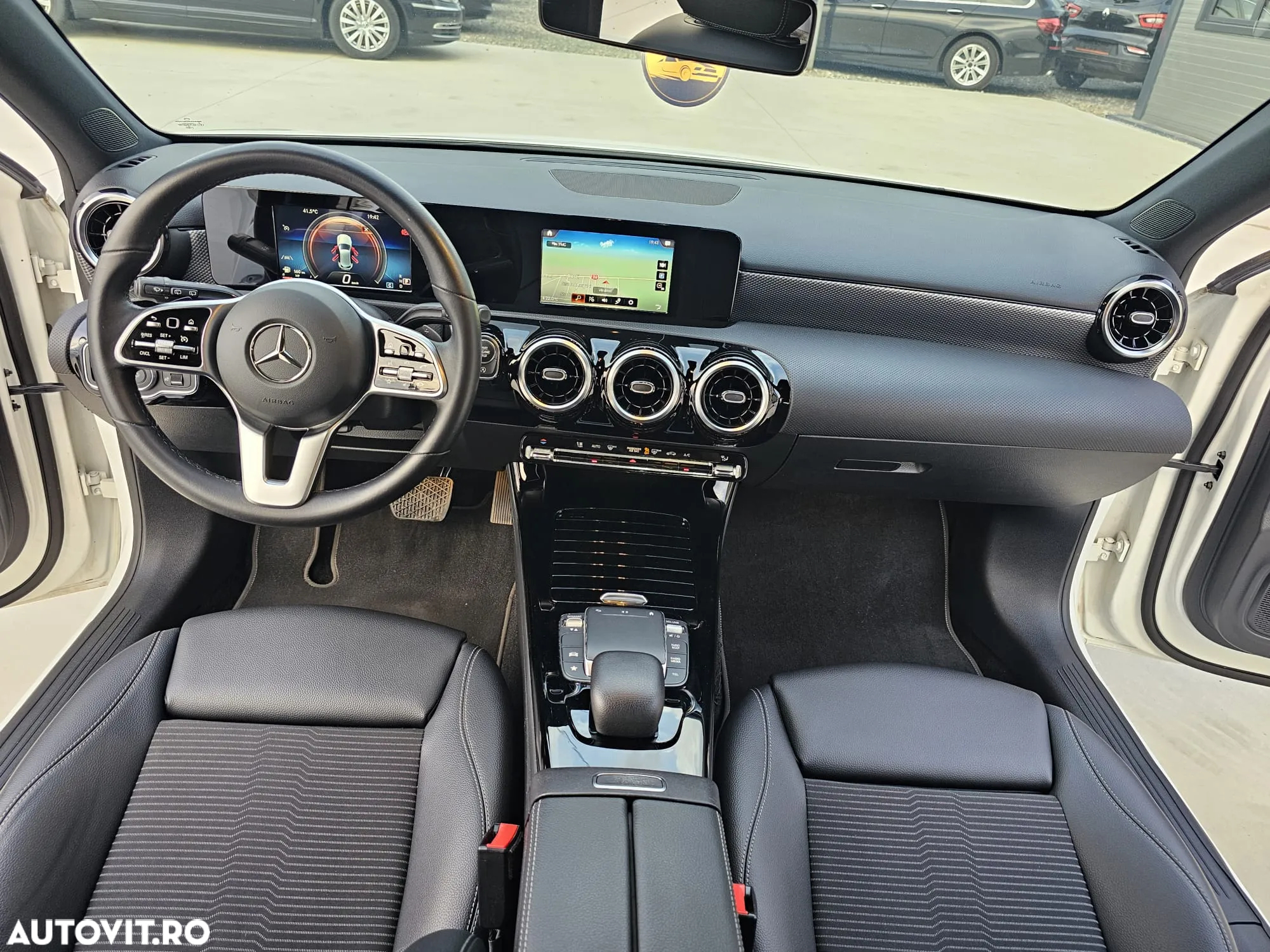 Mercedes-Benz A 180 d Aut. - 10
