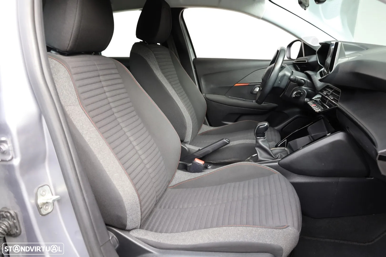 Peugeot 208 1.2 PureTech Active - 40