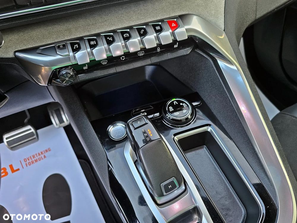 Peugeot 3008 BlueHDi 180 Stop & Start EAT8 GT - 25