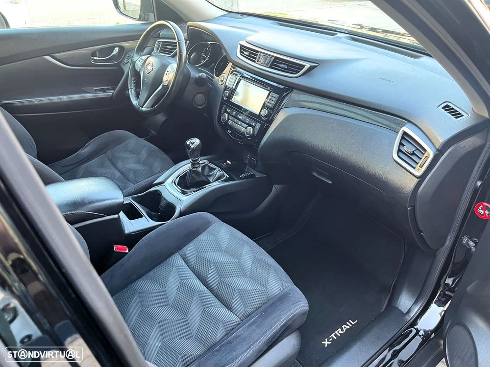 Nissan X-Trail 1.6 dCi 360 - 12