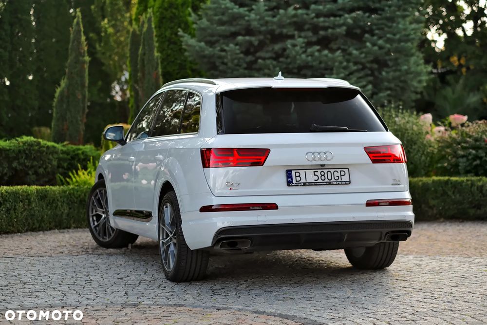 Audi Q7 3.0 TDI Quattro Tiptronic - 23