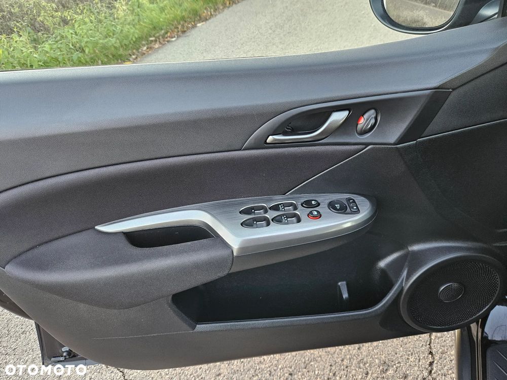 Honda Civic 1.4 i-VTEC Elegance - 20