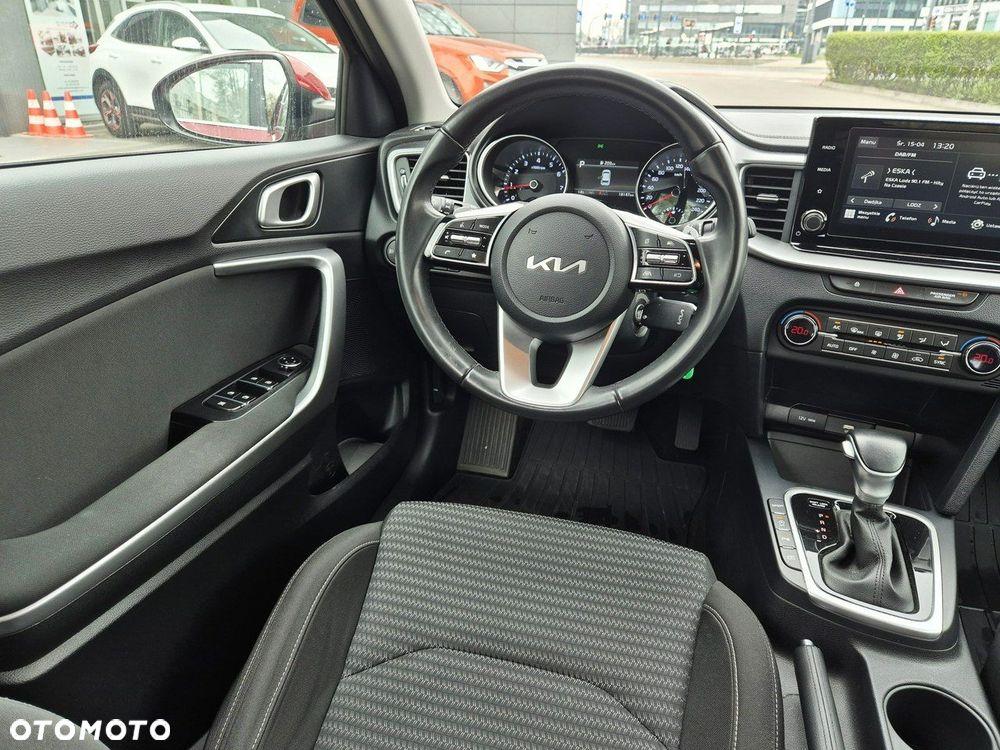 Kia Ceed 1.5 T-GDI M DCT - 21
