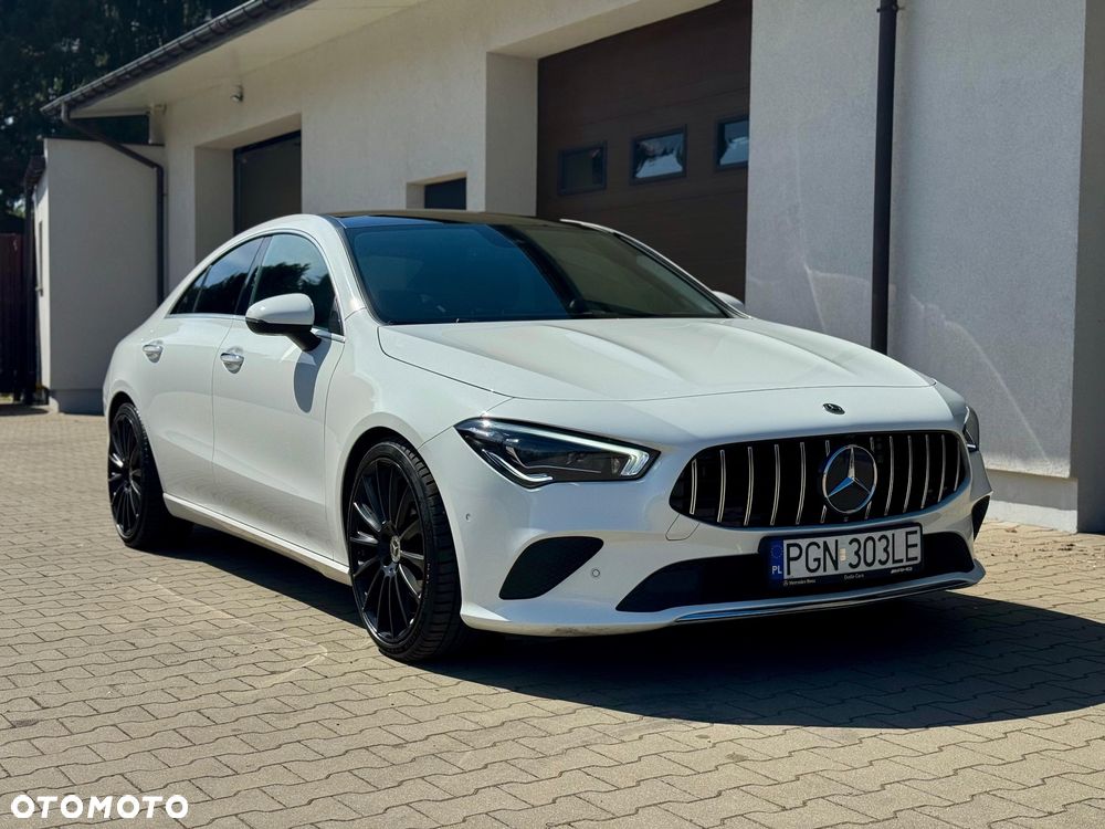 Mercedes-Benz CLA 200 7G-DCT Progressive - 9