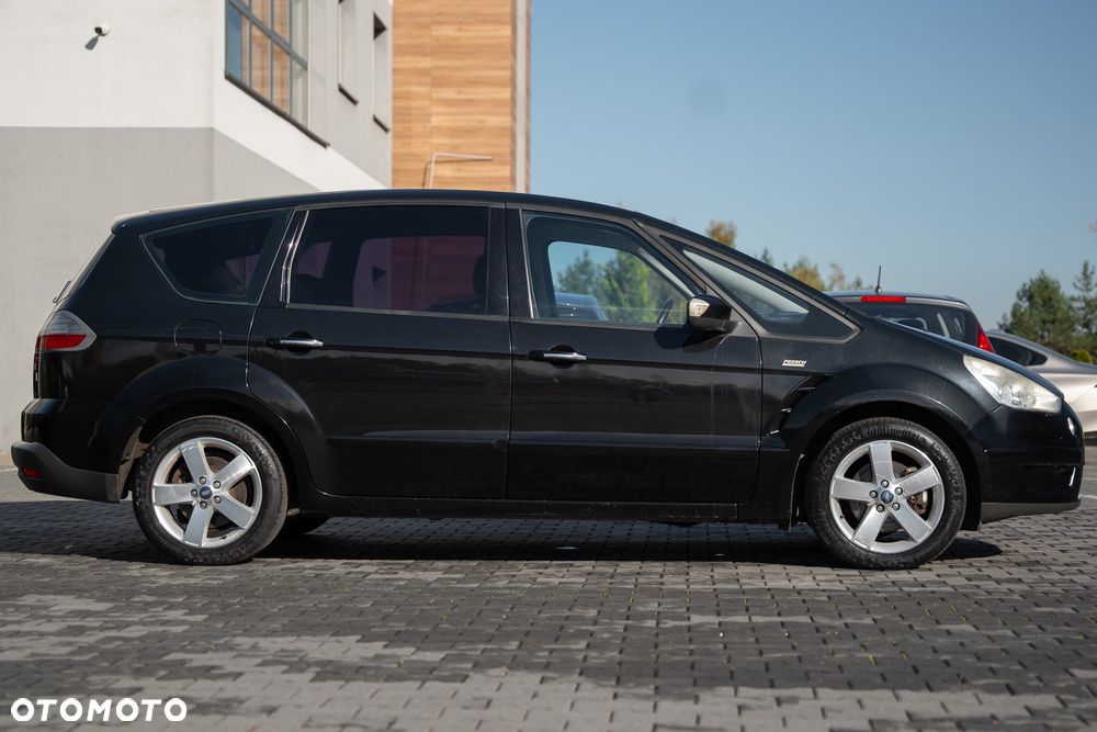 Ford S-Max 2.0 Titanium - 17