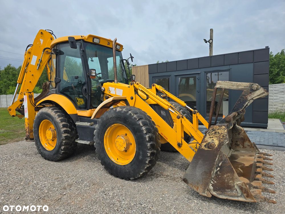 JCB - 2