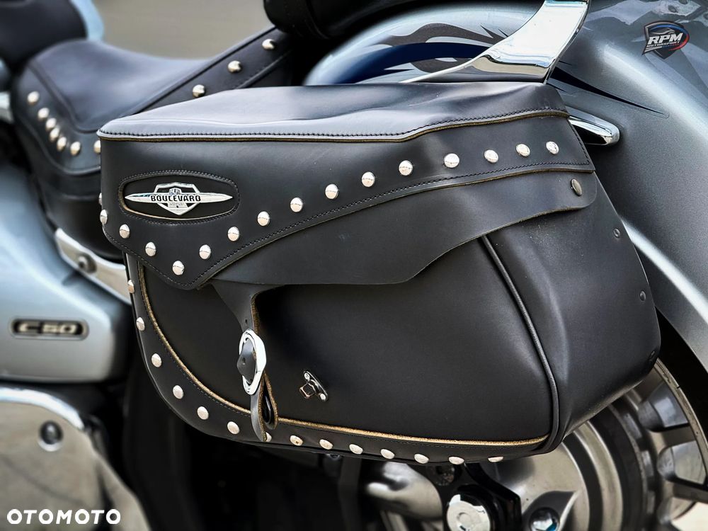 Suzuki VL 800 Volusia - Boulevard C50 - 22