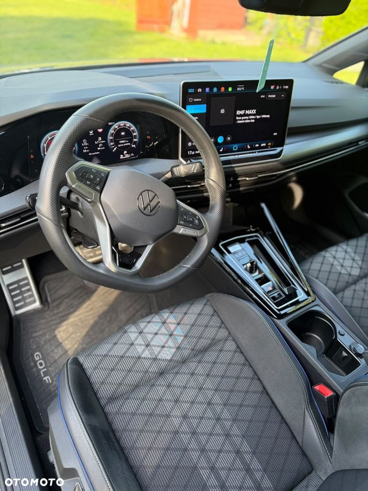 Volkswagen Golf 1.5 eTSI mHEV R-Line Plus DSG - 8
