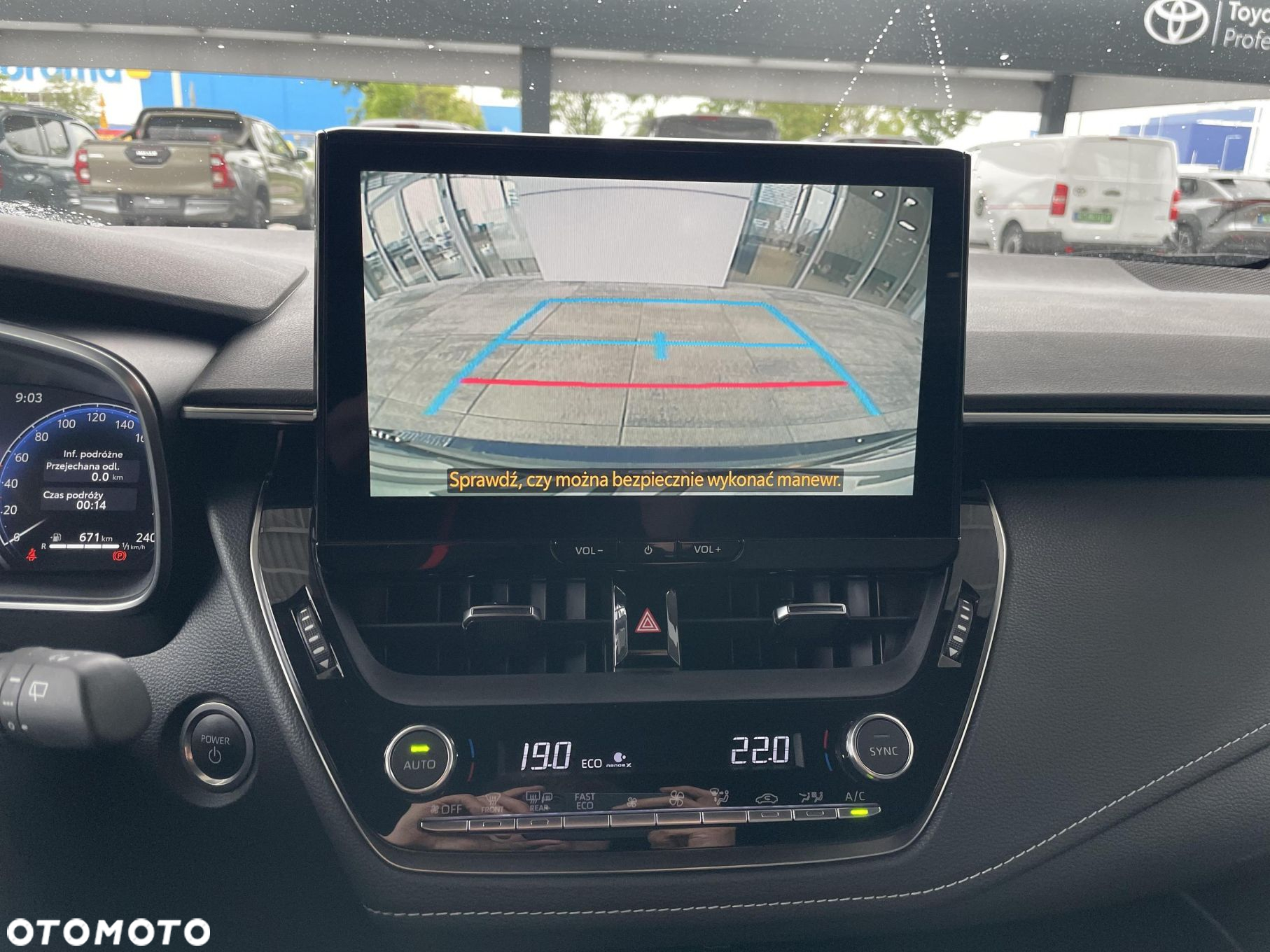 Toyota Corolla - 18