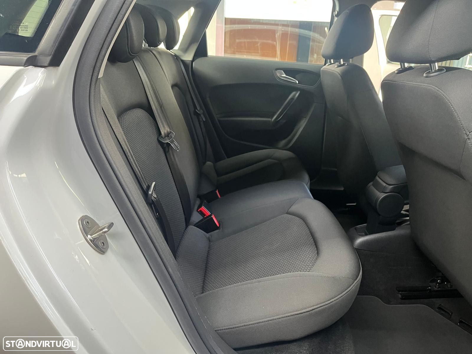 Audi A1 Sportback 1.6 TDI - 9