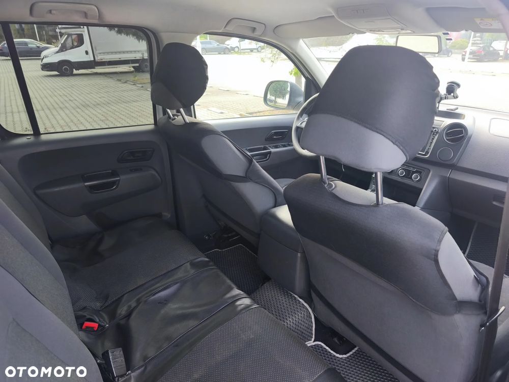 Volkswagen Amarok - 12