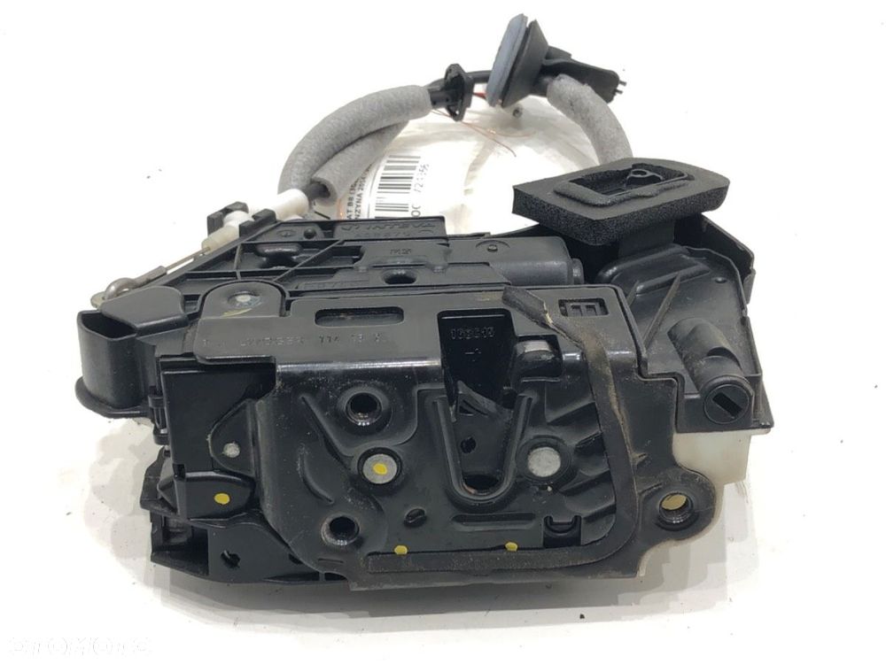 ZAMEK DRZWI PRAWY PRZÓD - 79.00 PLN - VW PASSAT B8 (3G2, CB2) 2014 - 2022 1.4 TSI 110 kW [150 KM] - 1