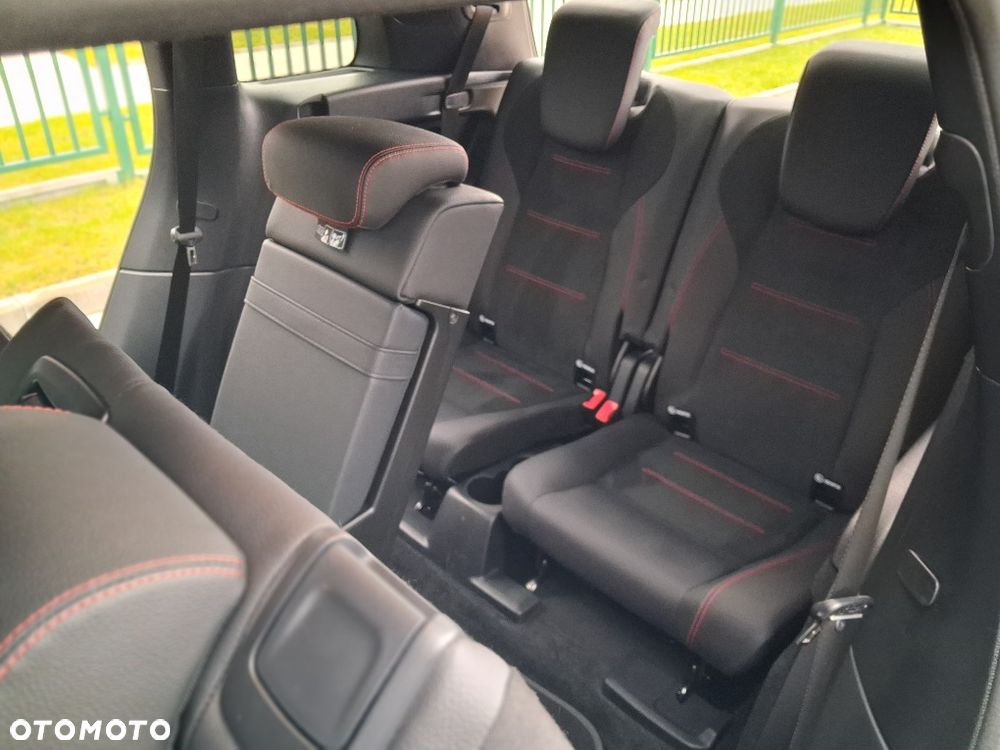 Mercedes-Benz GLB 200 d 4-Matic AMG Line 8G-DCT - 21