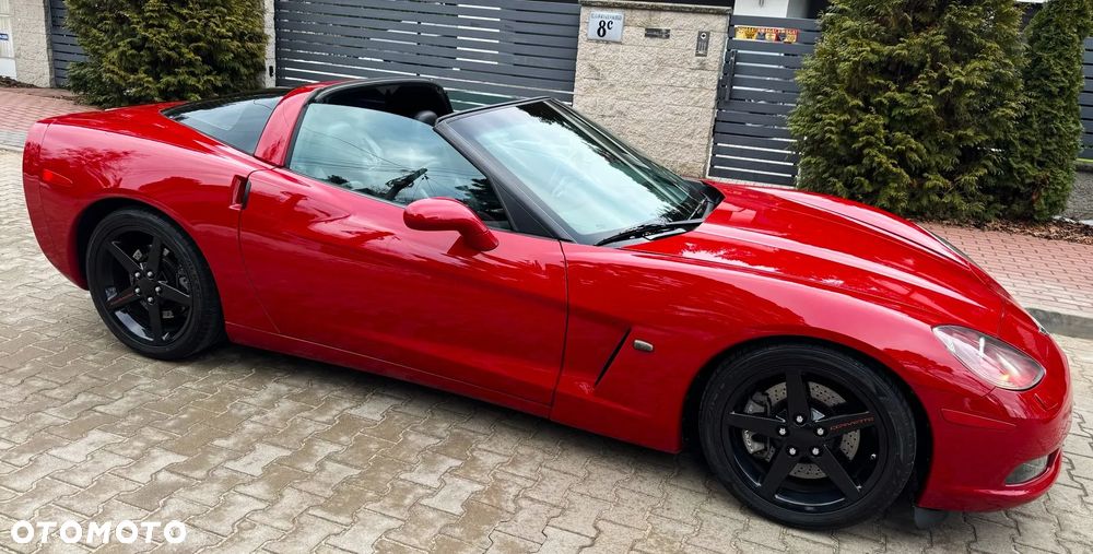 Chevrolet Corvette - 37