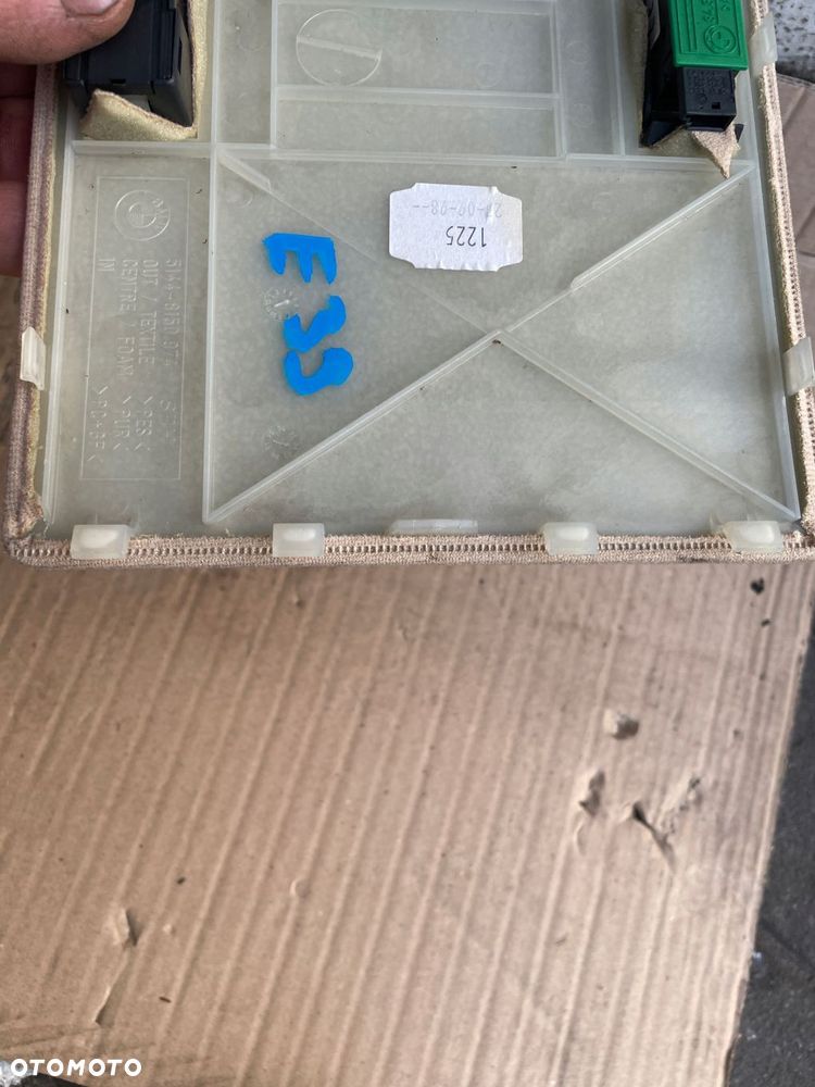 zaślepka silniczka szyberdachu przełącznik bmw e39 kremowa pod mikrofon - 4