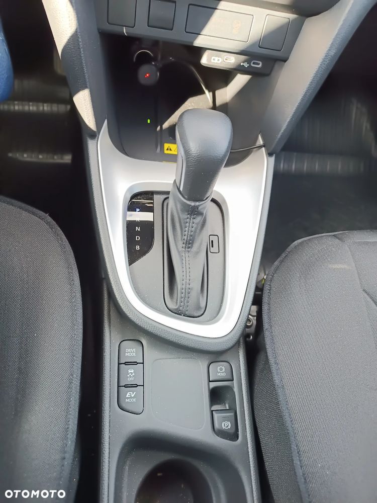 Toyota Yaris Cross - 15
