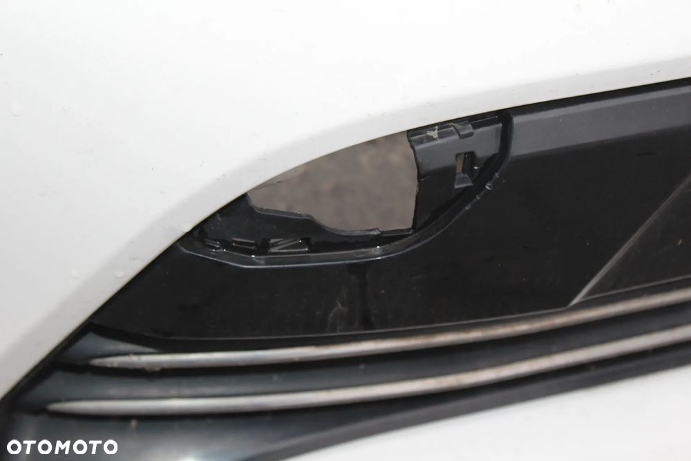 zderzak przód grill toyota verso r2 kolor 040 2014r kompletny - 8