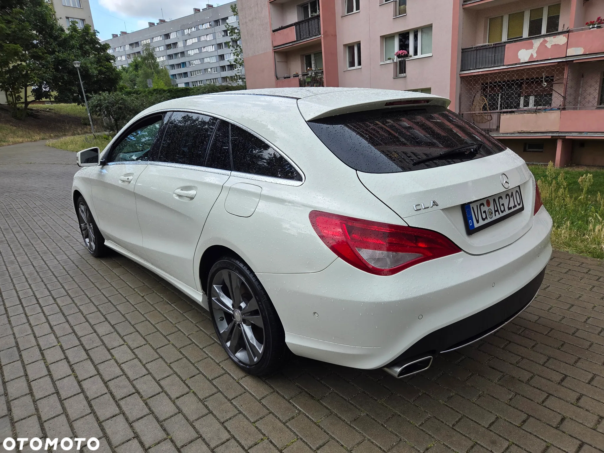 Mercedes-Benz CLA Shooting Brake 180 - 4