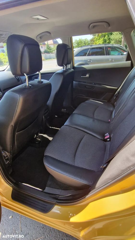 Kia Ceed Cee'd 1.6 DSL Style - 11