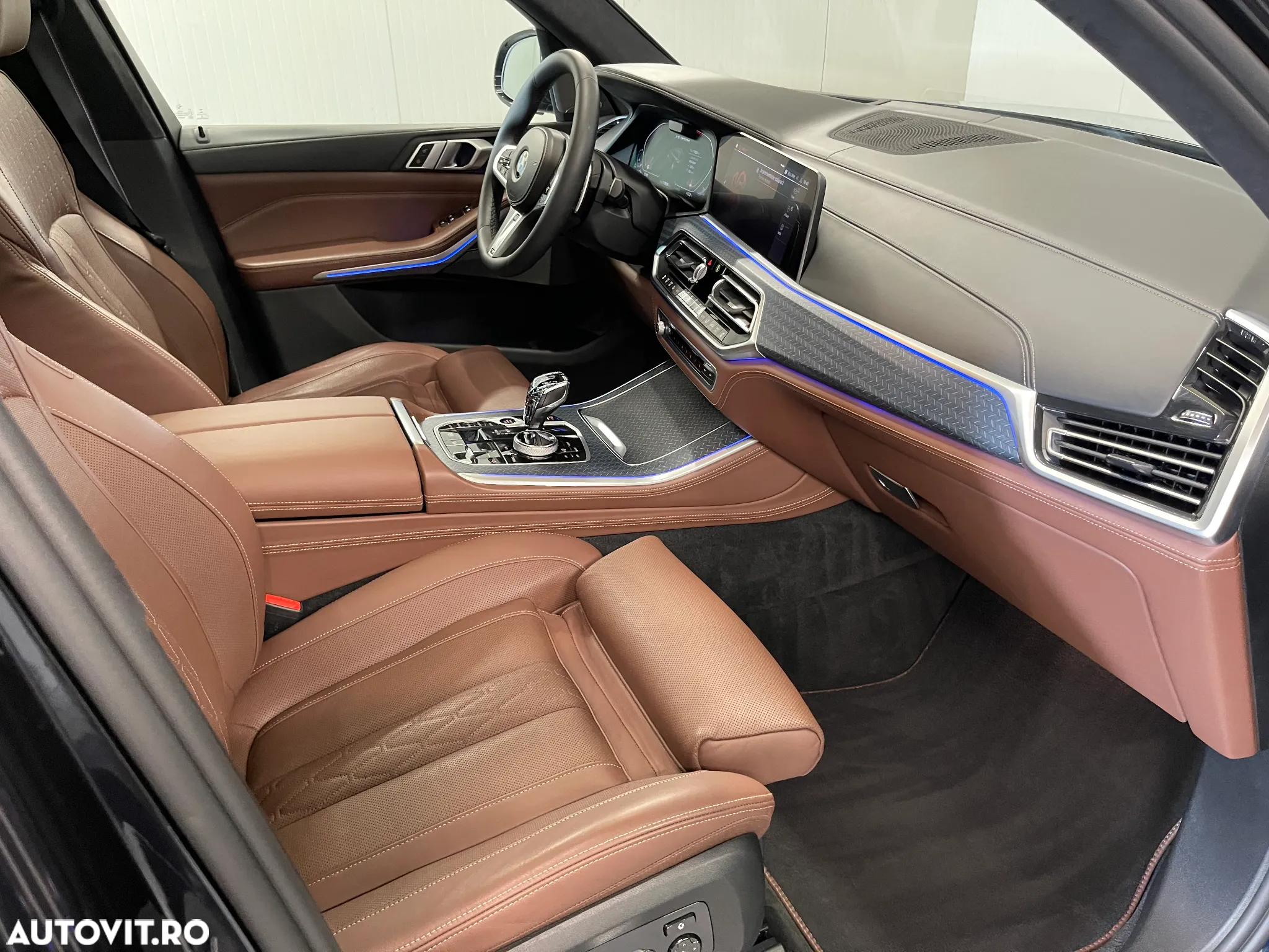 BMW X5 M M50d - 12