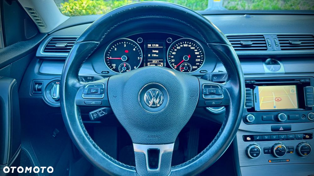 Volkswagen Passat Variant 2.0 TDI BlueMotion Technology Comfortline - 15