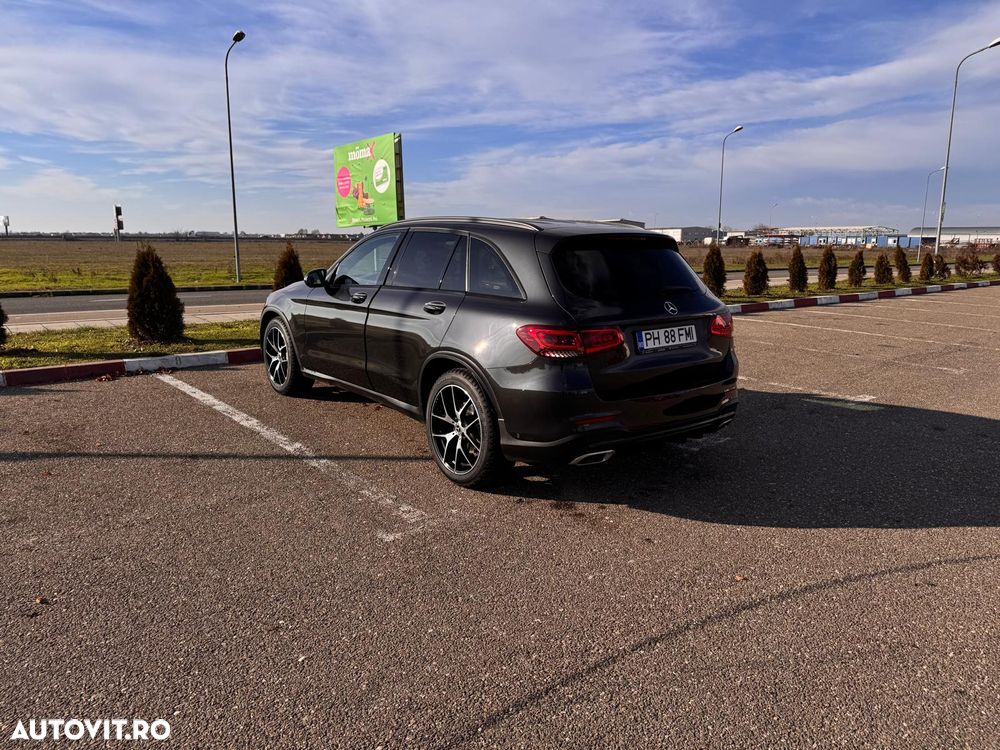 Mercedes-Benz GLC 200 4MATIC - 2