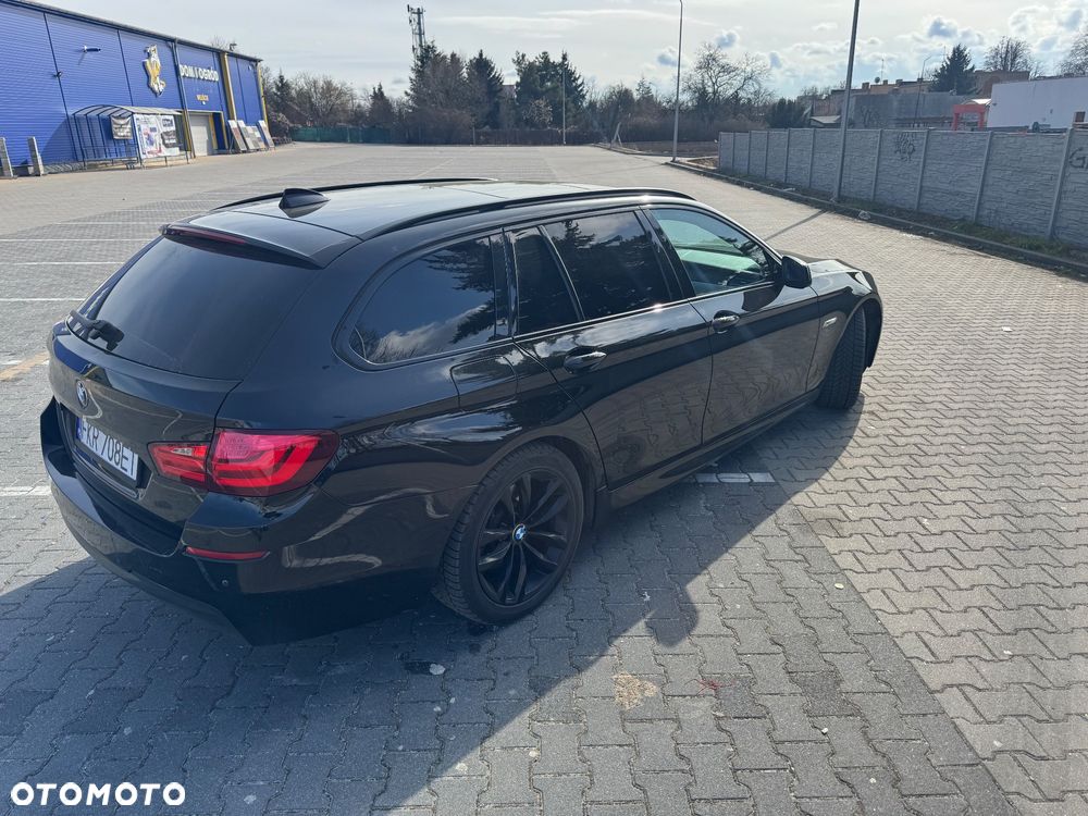 BMW Seria 5 530d xDrive - 3