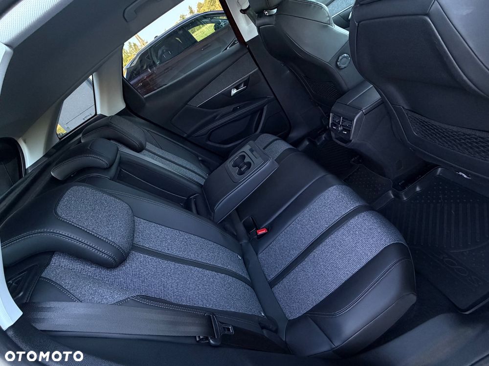 Peugeot 3008 BlueHDi 180 Stop & Start EAT6 GT - 28