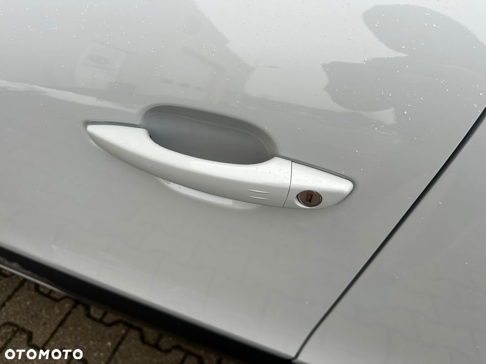 Citroën C4 PureTech 130 Stop&Start EAT8 MAX - 20