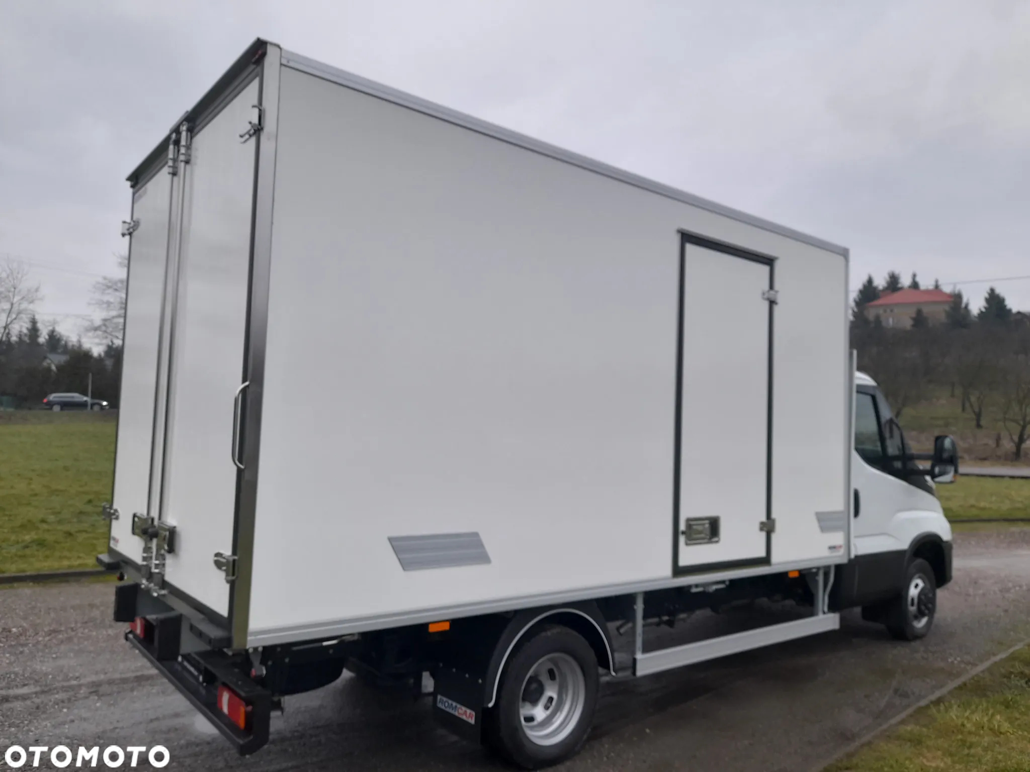Iveco DAILY 50c18 50c16 NOWY - NOWY - OSTANI BEZ WAGI w kołach - dmc 3,5tony PRZED LIFT- Chłodnia mroźnia izoterma 8palet ROMCAR Agregat carrier 400 mocny!! WINDA 1000kg - 4