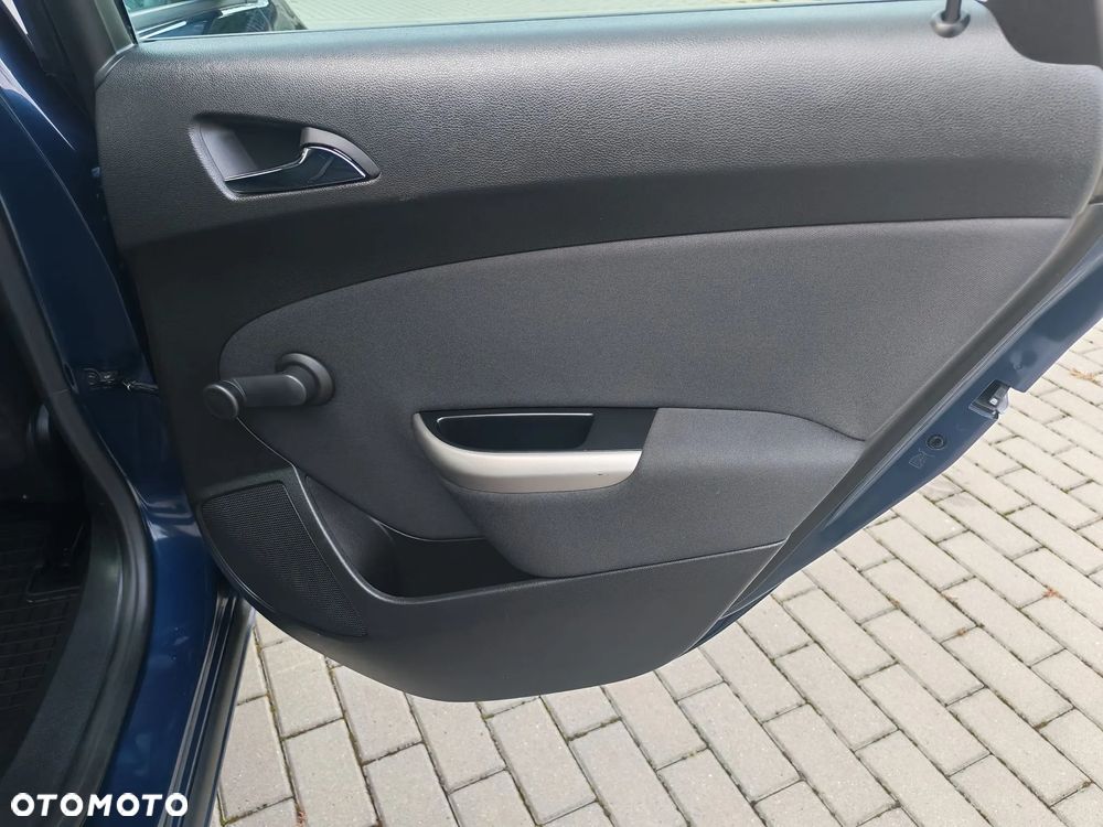 Opel Astra - 18