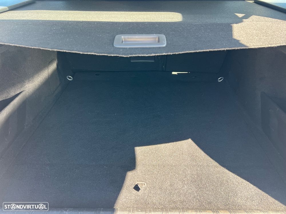 Peugeot 308 SW BlueHDi 120 Stop & Start Style - 9