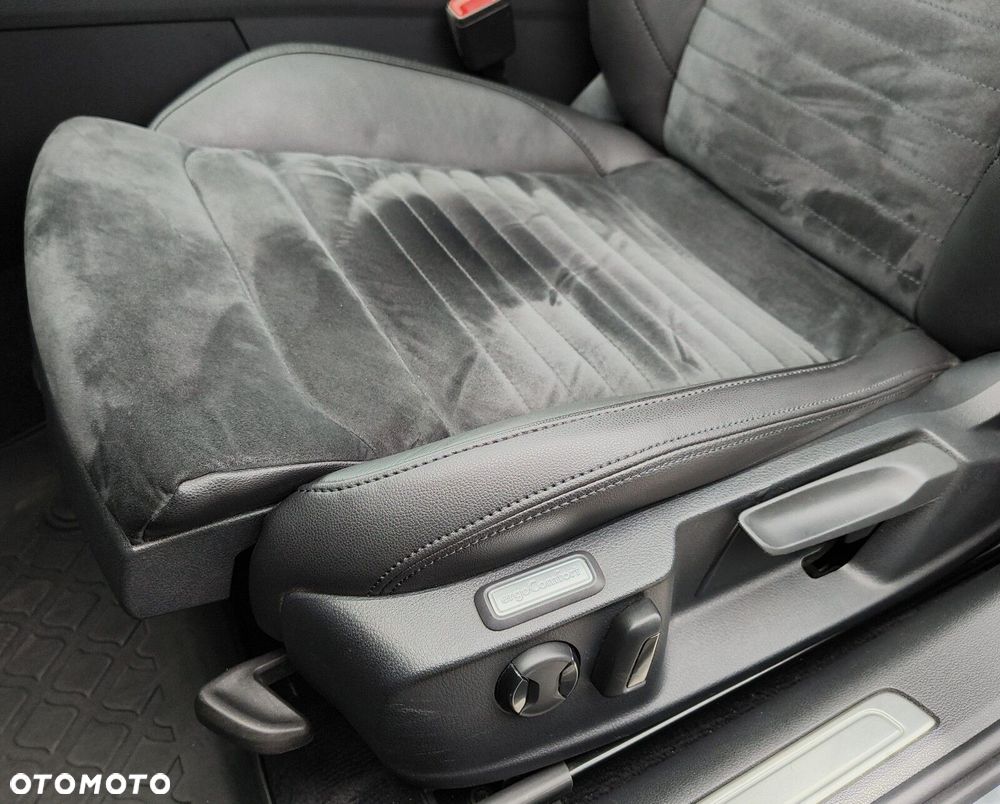Volkswagen Passat 2.0 TDI BMT Highline DSG - 12