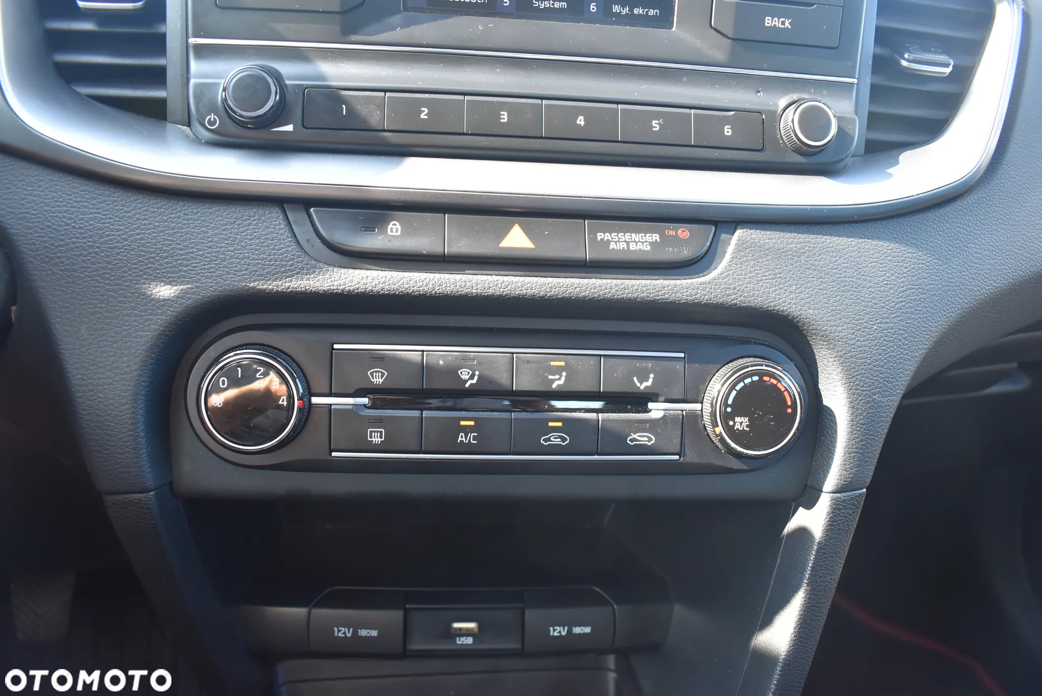 Kia Ceed 1.0 T-GDI S - 28