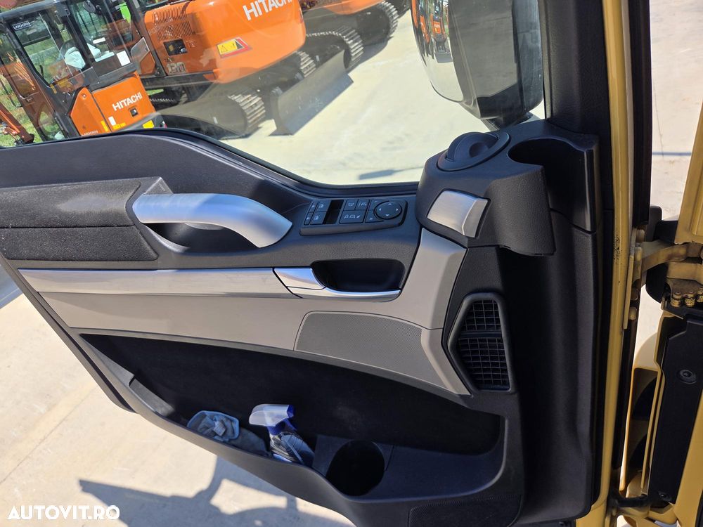 MAN 18.430 4x2, 2020, 422.975km, KIT BASCULARE, Aer conditionat in STATIONARE, FRIGIDER, jante ALUMINIU greutate propie 7,1tone, rulat doar in GERMANIA, cutie viteze AUTOMATA, STARE FOARTE BUNA, posibilitate leasing 4 ani-PROMOTIE 29.900 EUR+Tva - 37