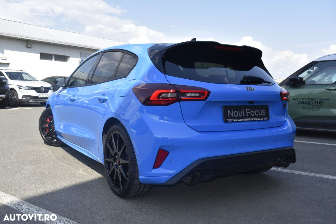 Ford Focus - 4